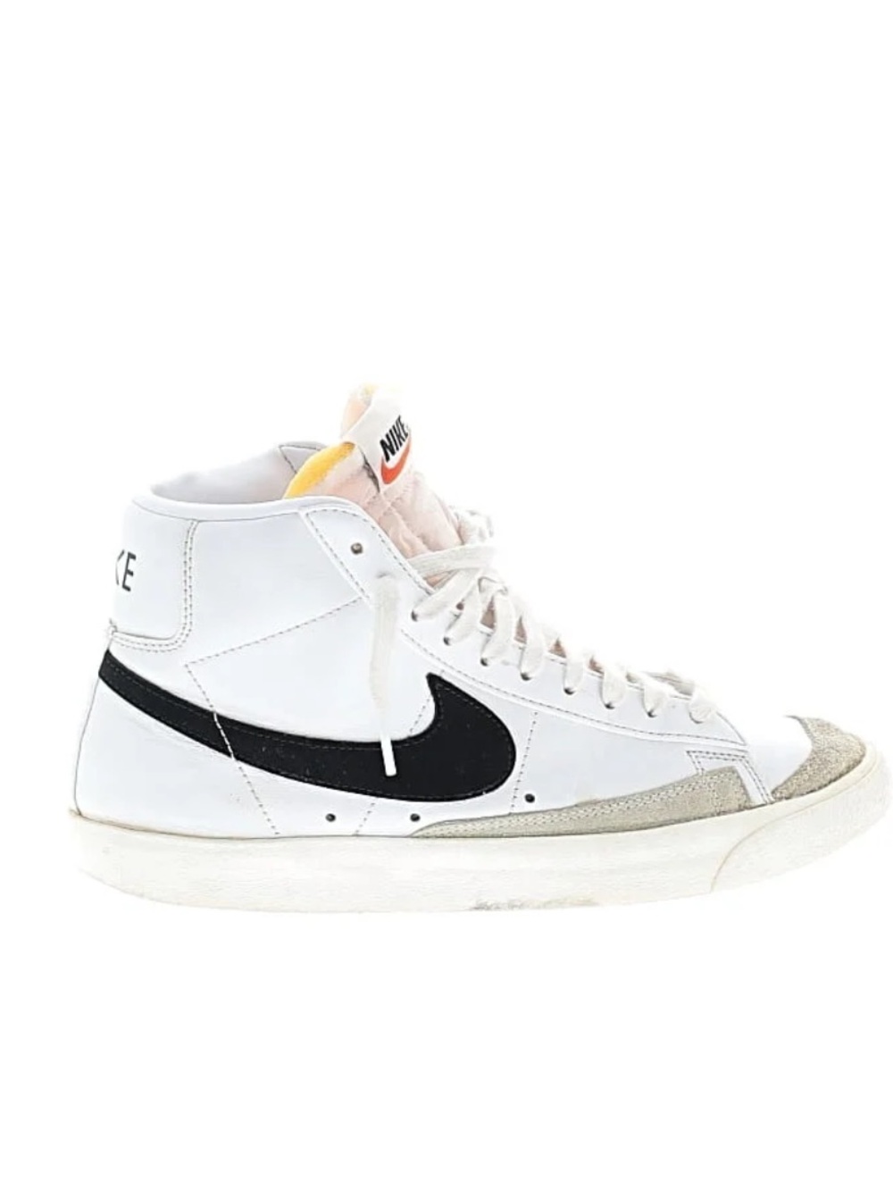 Nike Beige White Leather Sneaker Label Detail